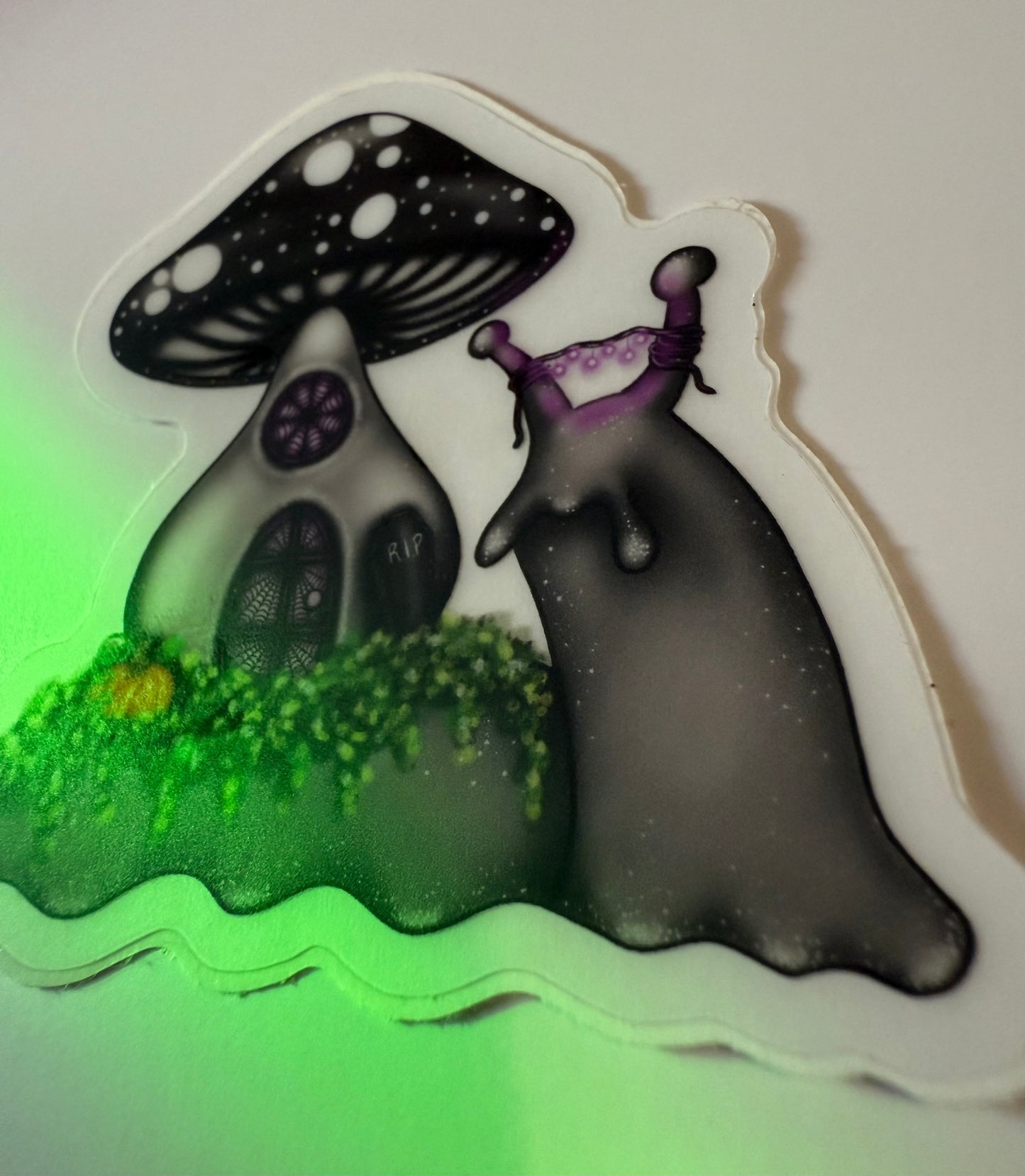 Halloween Themed Snail With Mushroom Cottage (clear)